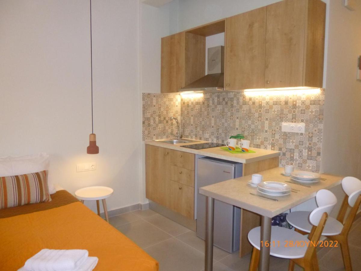 אצ'ארבי Niki Studios And Apartments By Hotelius מראה חיצוני תמונה